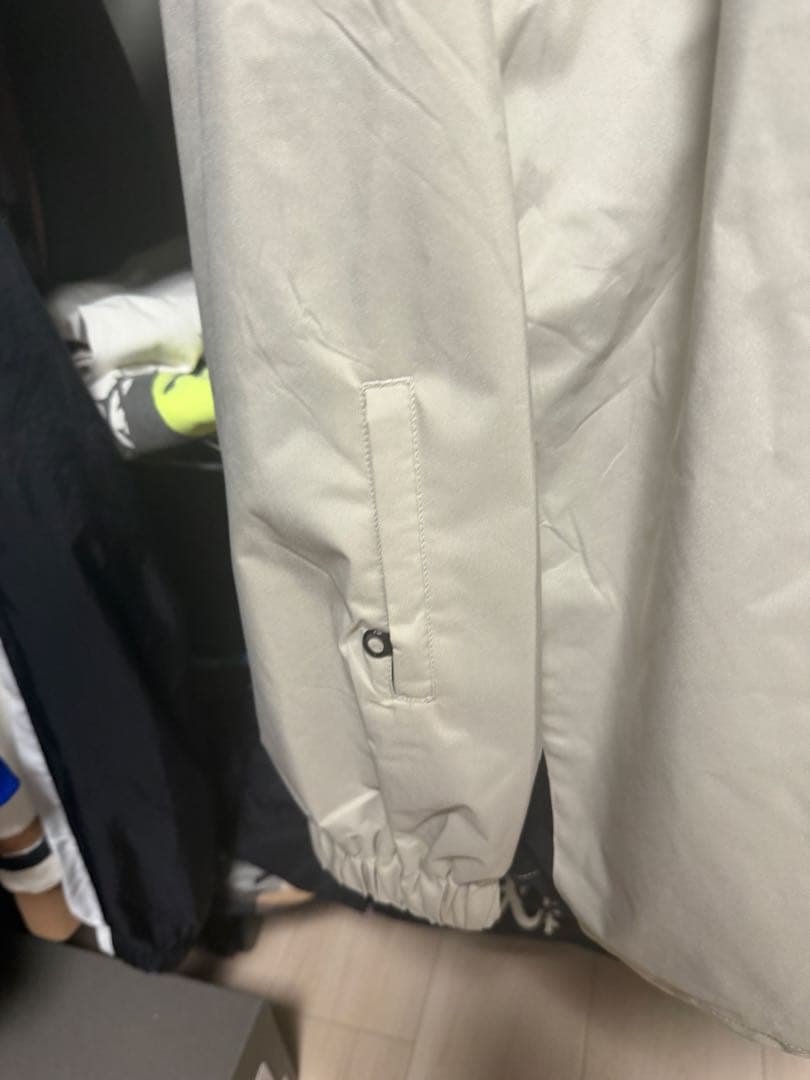 MAHE SUPPLY XL 長袖ウェア ベージュ/ブラック