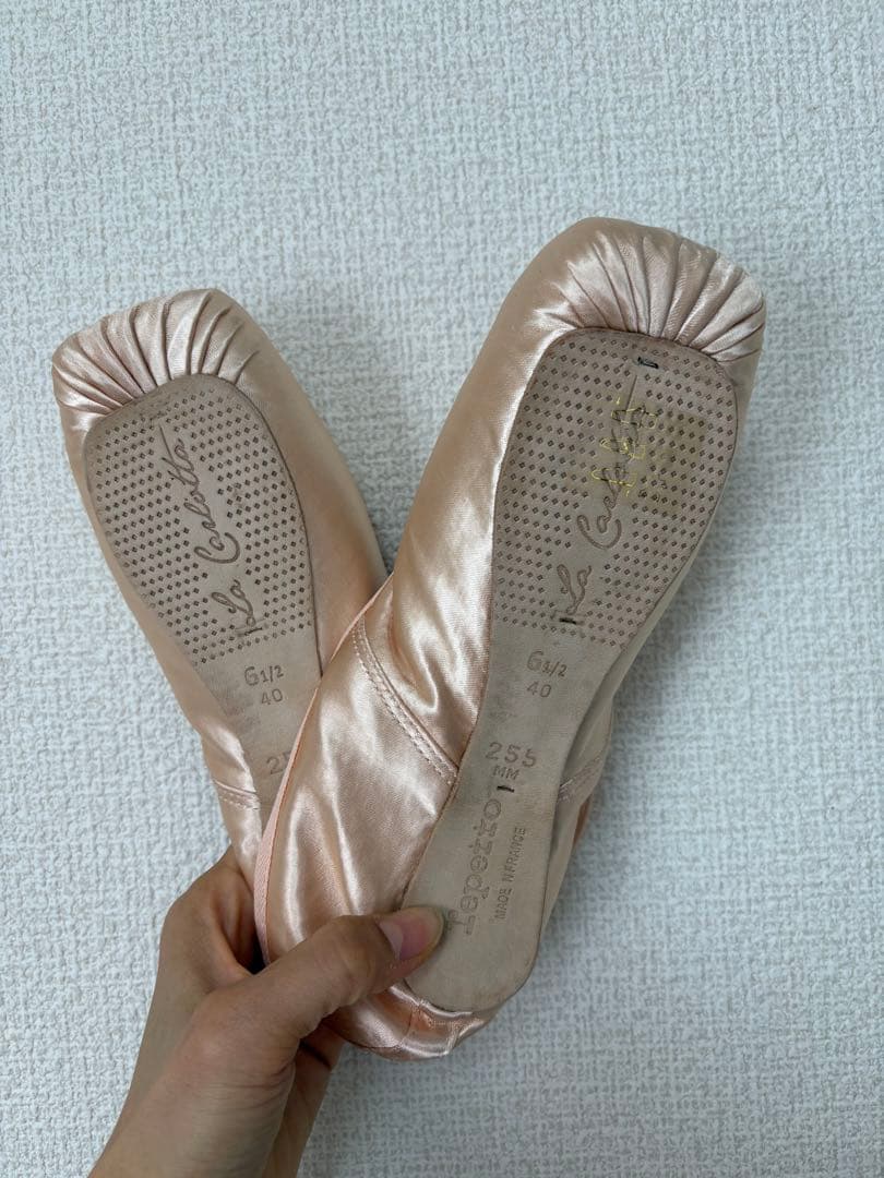 新品未使用　Repetto カルロッタ26.5 普通幅