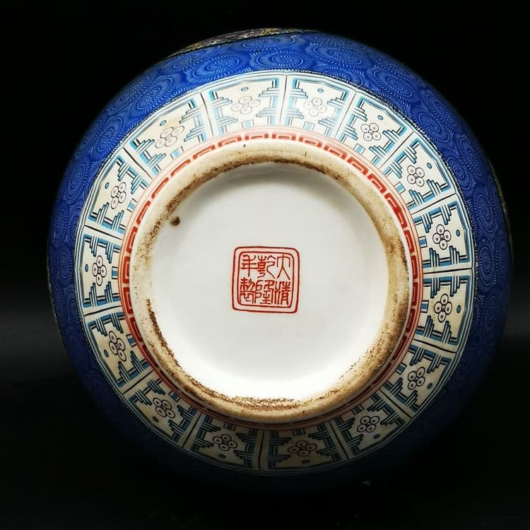 大清隆琅彩団模様石榴尊花瓶  景徳鎮 陶磁器 装飾品 現代工芸品美術品 置物