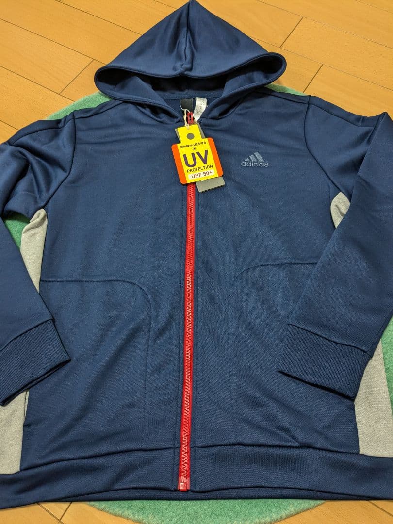 ☆新品　アディダス　紺×赤、グレー UVカット ジャージ上下セット　レディース☆