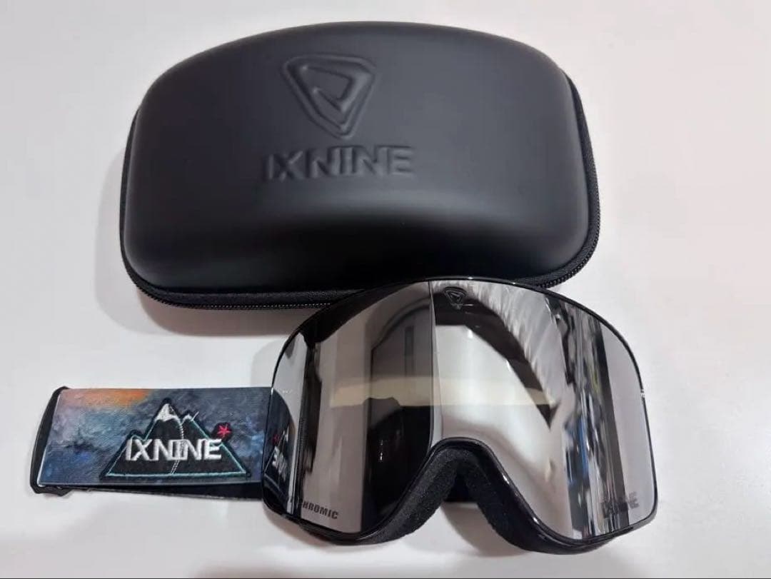 美品　IXNINE IX3 PRO ゴーグル　ハードケース付き　IX9