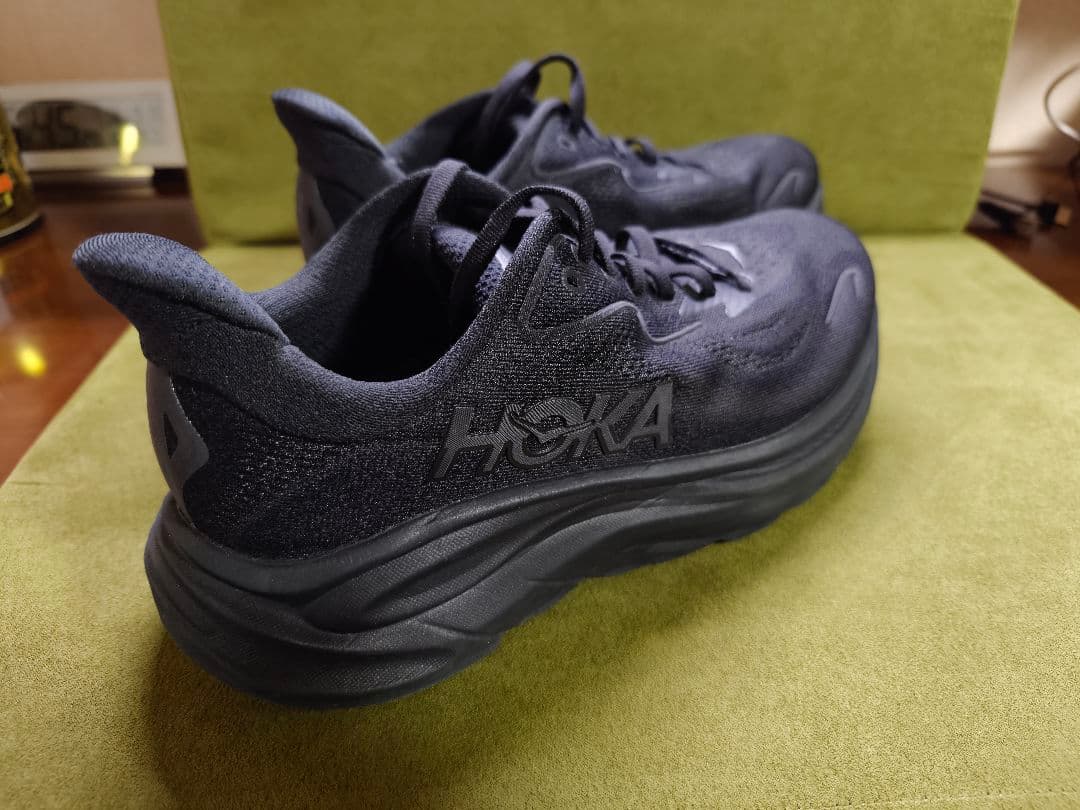 スパイク・シューズ Hoka CLIFTON 10 WIDE 25.5cm