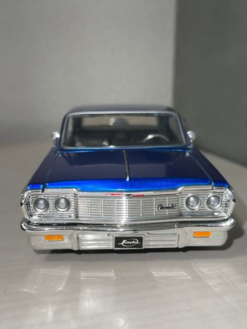 Jada 64' シボレー インパラ 1/24 ミニカー
