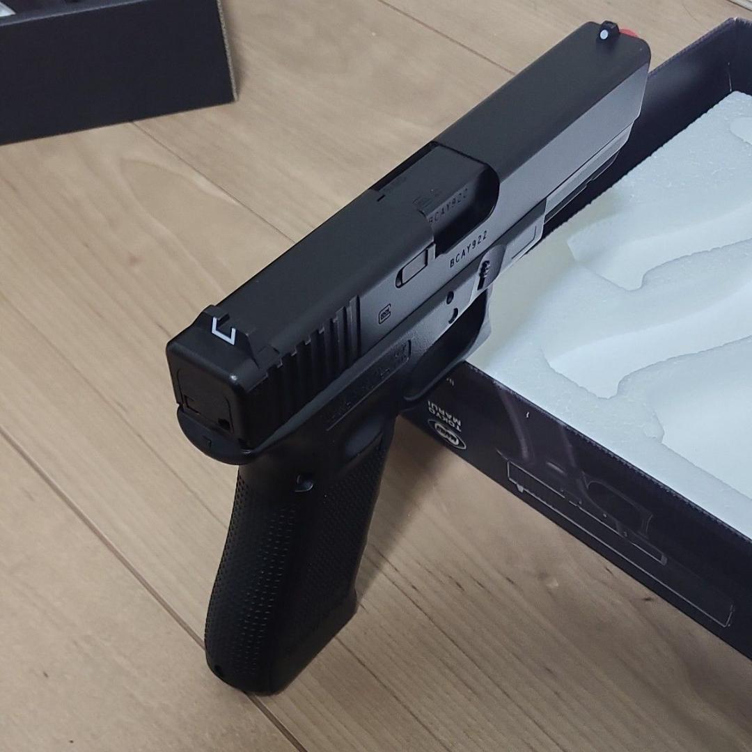 東京マルイ ガスブローバック グロック17 Gen4 マガジン3本付き