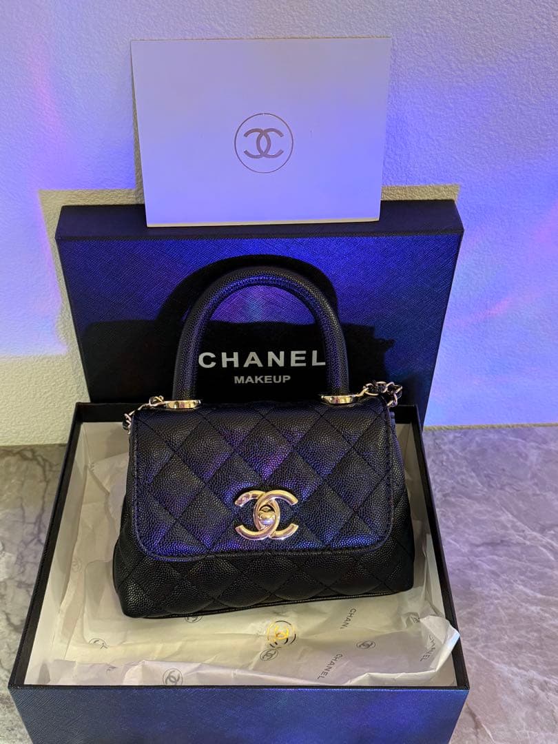 JASMINE　CHANEL ノベルティ ミニ　ブラック ゴールド
