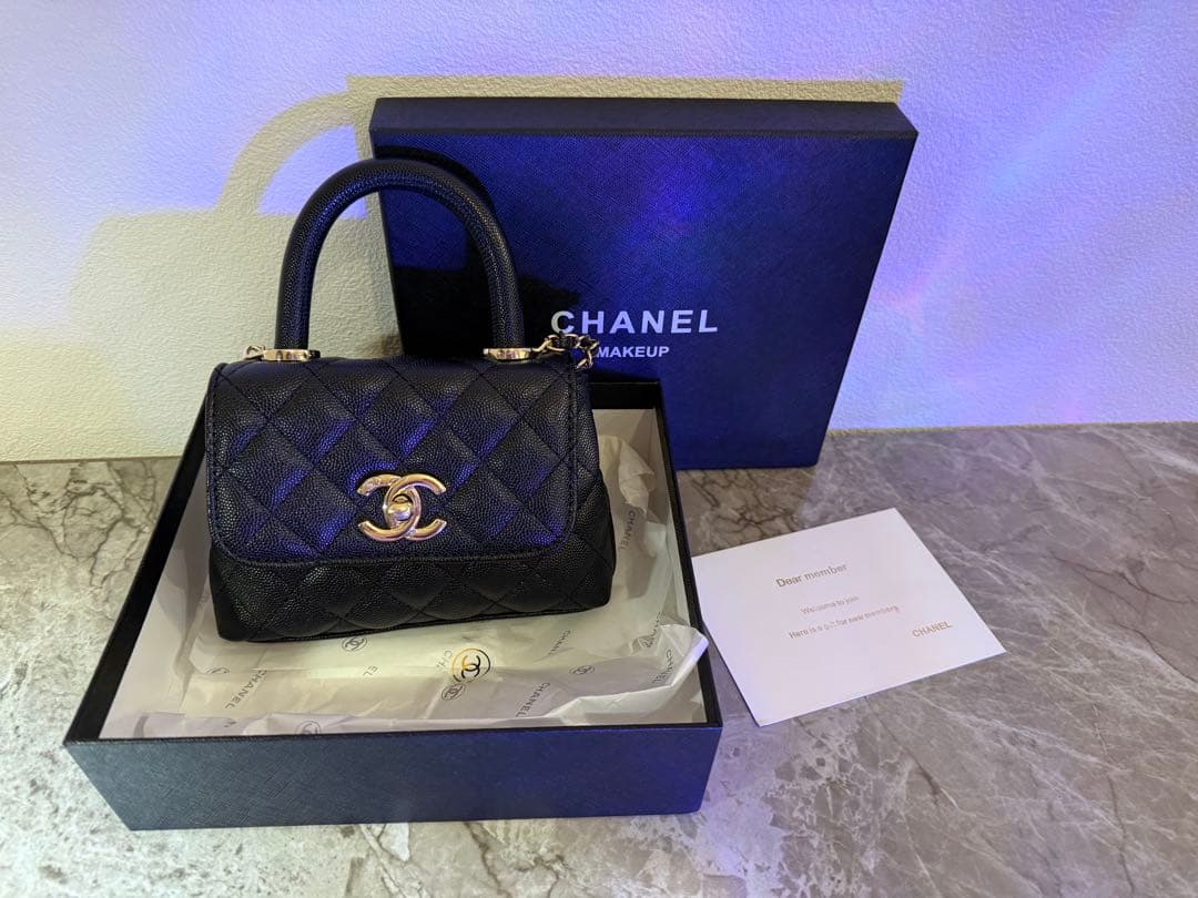 JASMINE　CHANEL ノベルティ ミニ　ブラック ゴールド