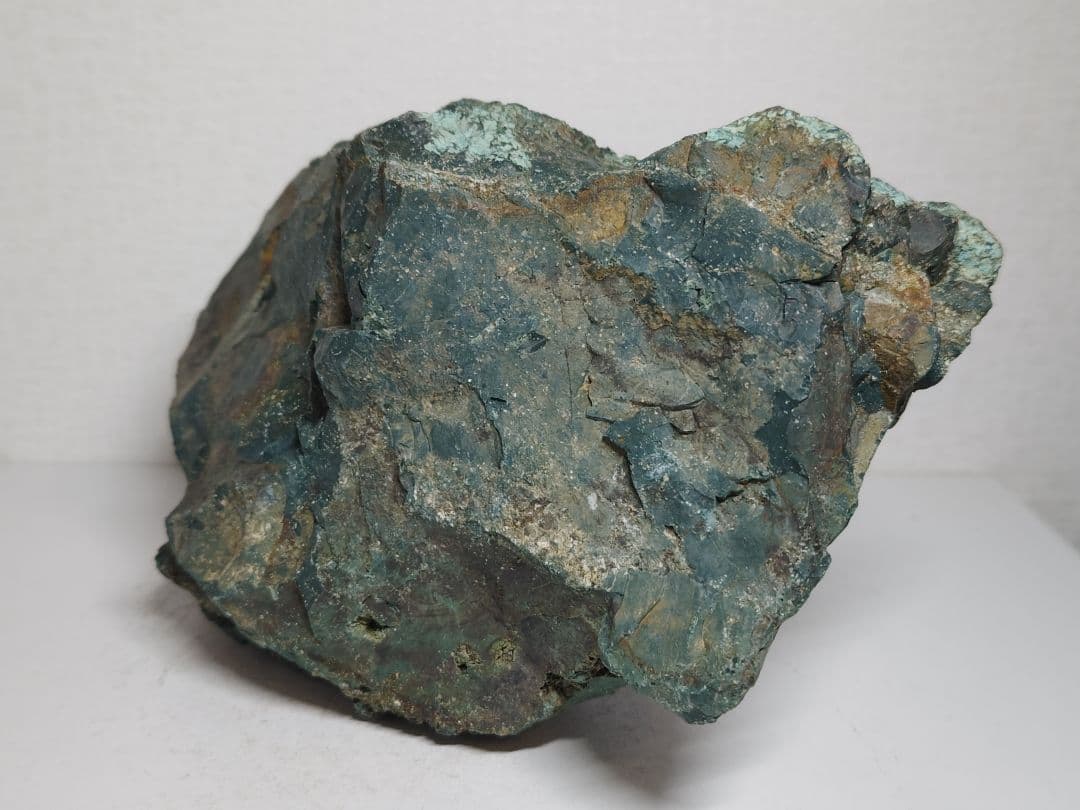 出雲石 5.2kg 碧玉 瑪瑙 原石 鑑賞石 自然石 誕生石 鉱物 鉱石 水石