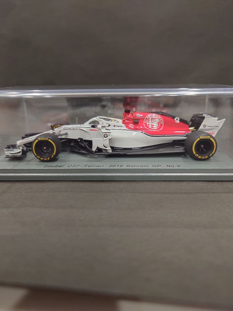 スパーク 1/43 F1 2018 Sauber Ferrari C37