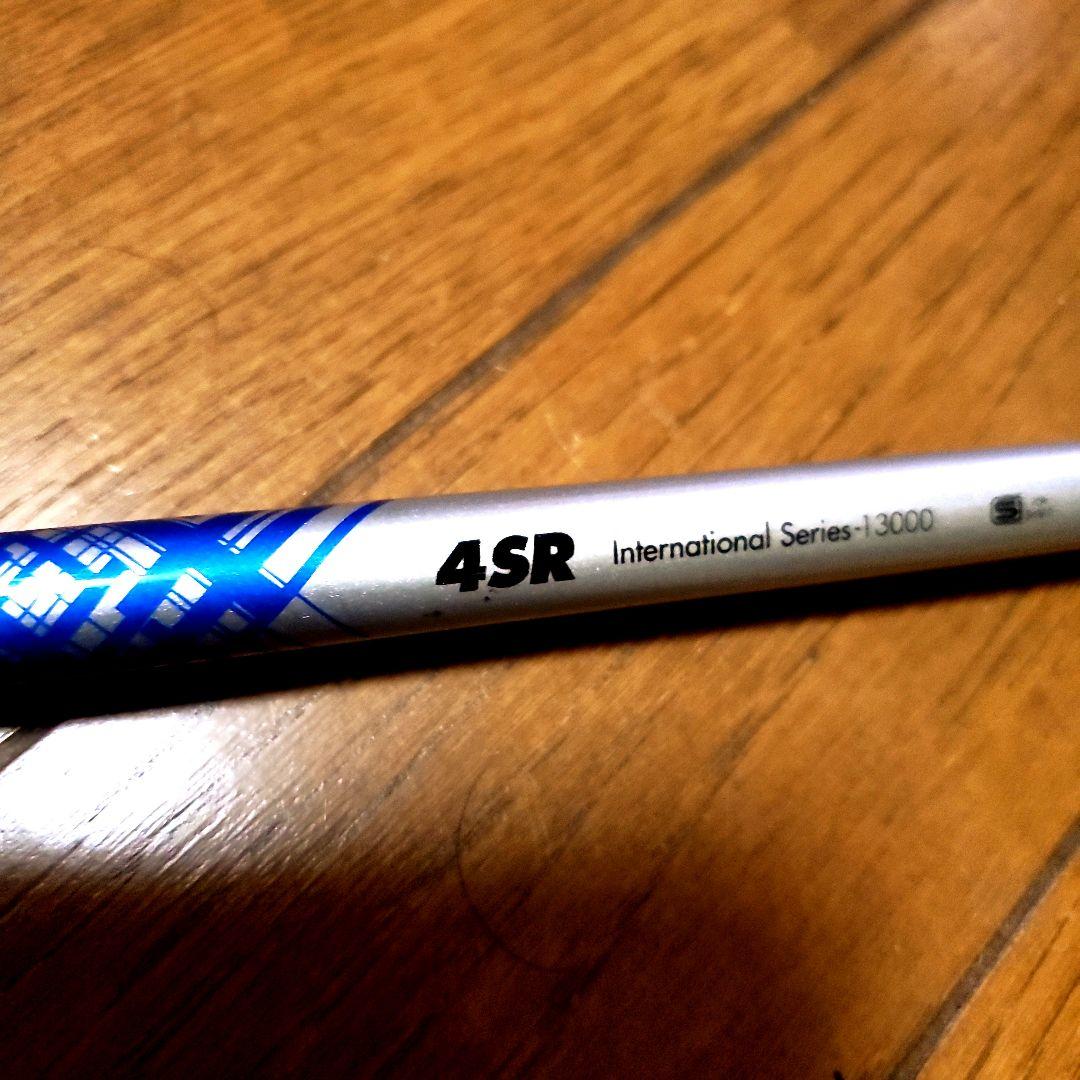アッタスキング4SR キャロウェイスリーブ付きドライバー用シャフト