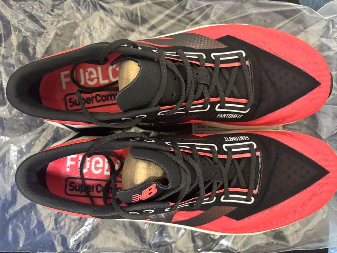 スパイク・シューズ New Balance FuelCell Elite V4 28.0cm