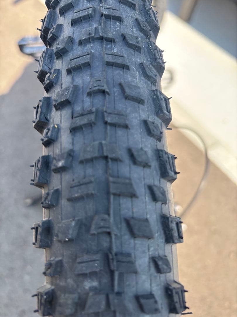 Giant マウンテンバイク 27.5インチ　タロン0