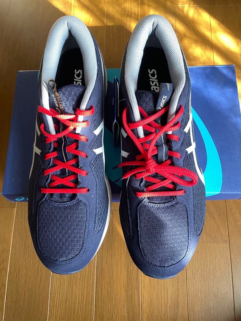 【新品】asics ランニングシューズ値下げ!