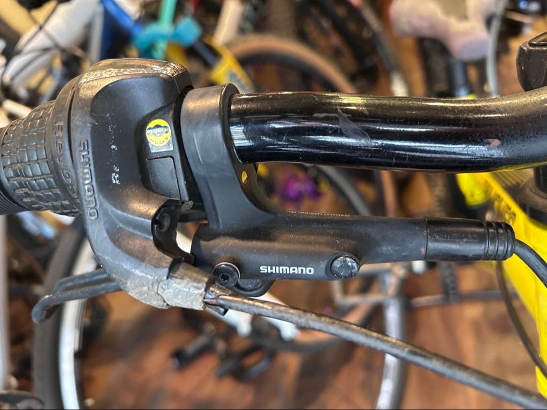 commencal コメンサル　ラモーンズ20インチ　イエローブラック
