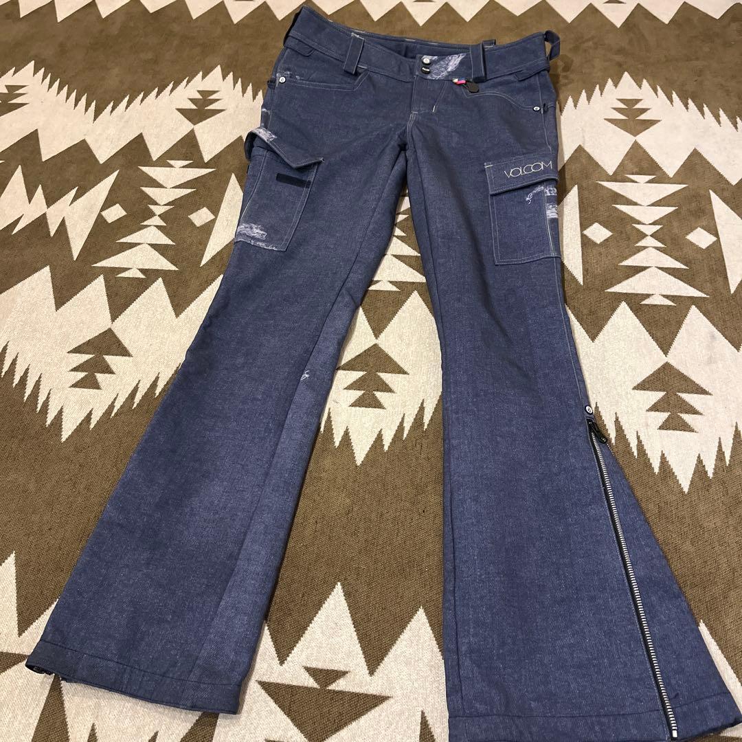 VOLCOMウェア上下セットSサイズ　パンツ×2本＋ベルト