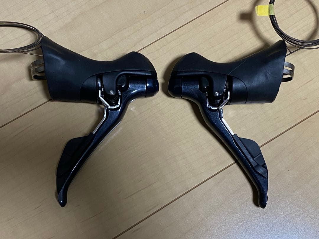 シマノ SORA STIレバー左右セット　ST-R3000 2×9S