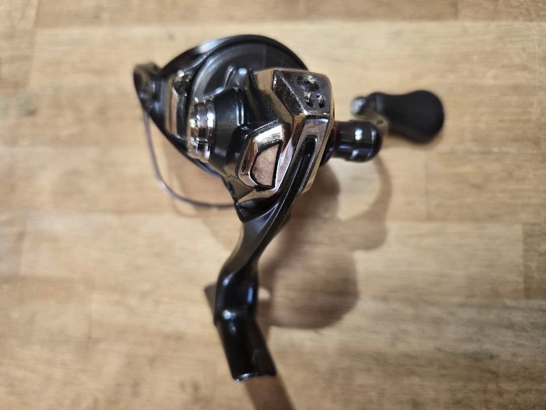 最終値下げ。DAIWA LEGALIS LT3000-CXHスピニングリール
