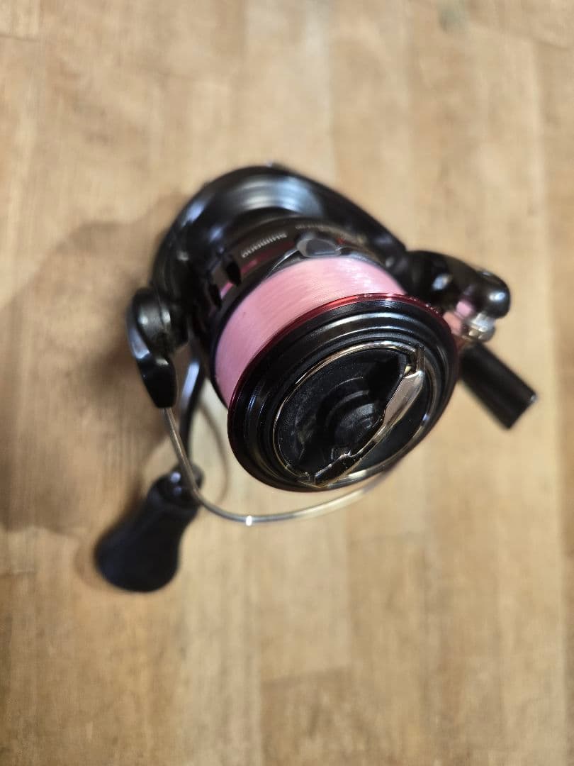最終値下げ。DAIWA LEGALIS LT3000-CXHスピニングリール