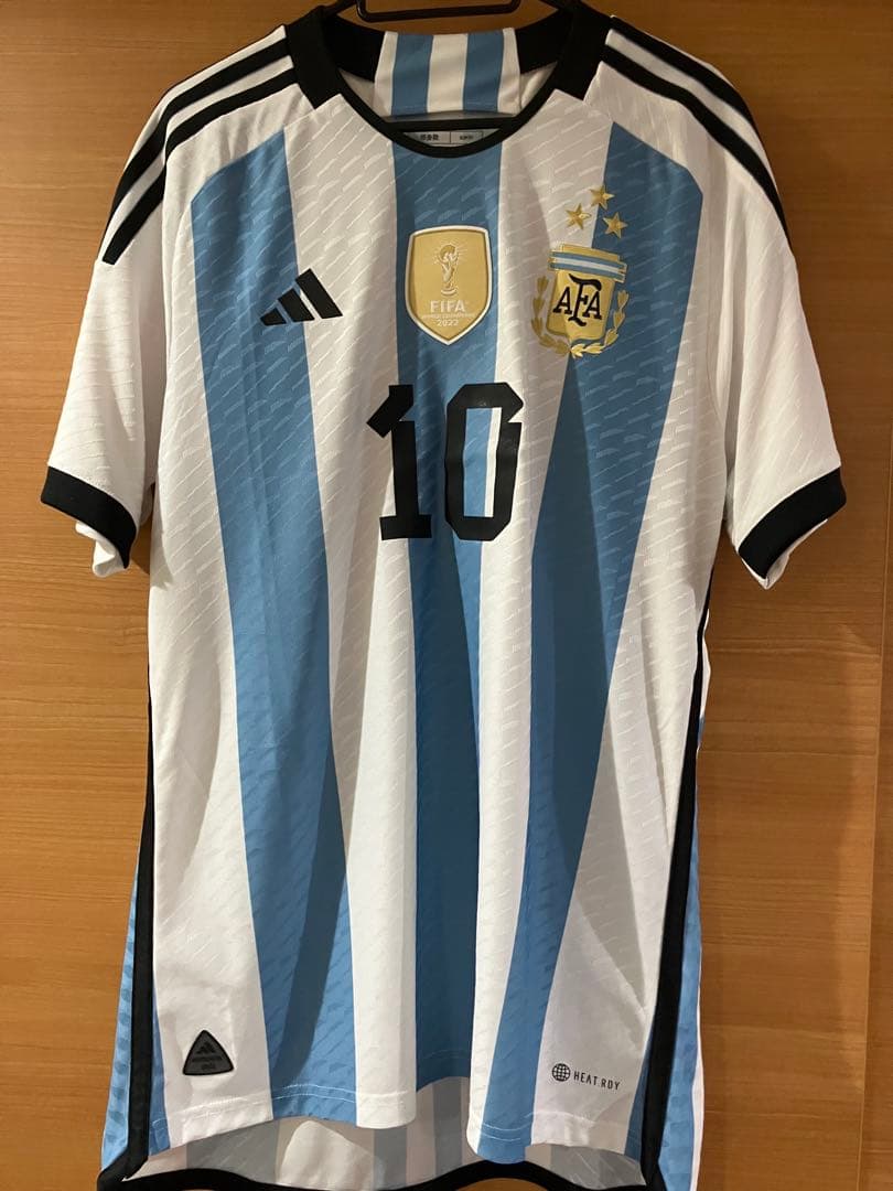 adidas アルゼンチン メッシ オーセンティックユニフォーム