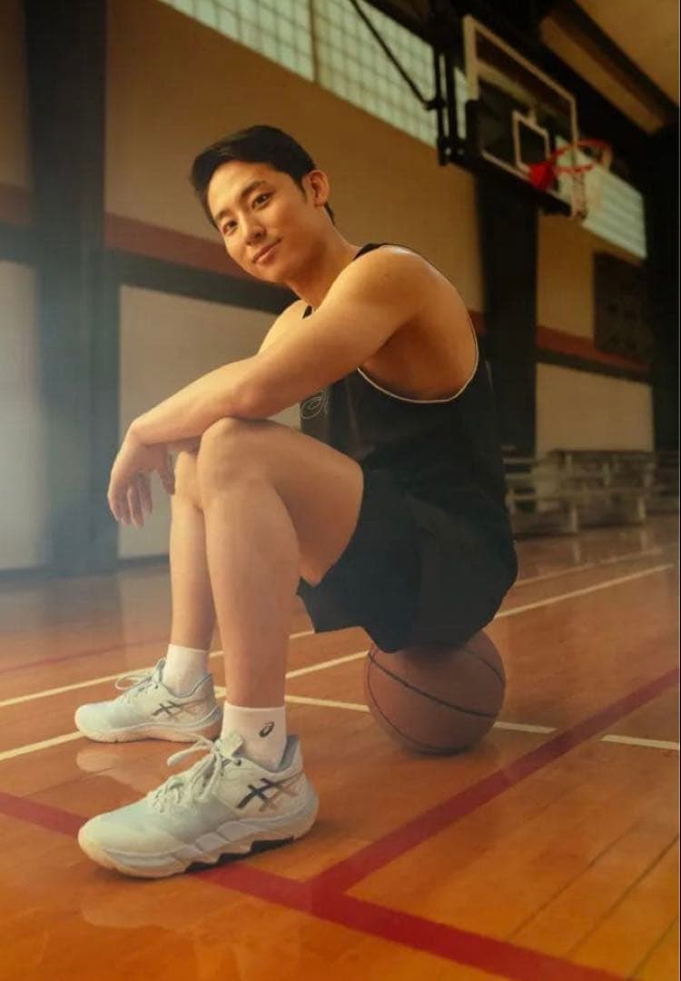 asics バスケットボールシューズ ライトブルー サイン入り