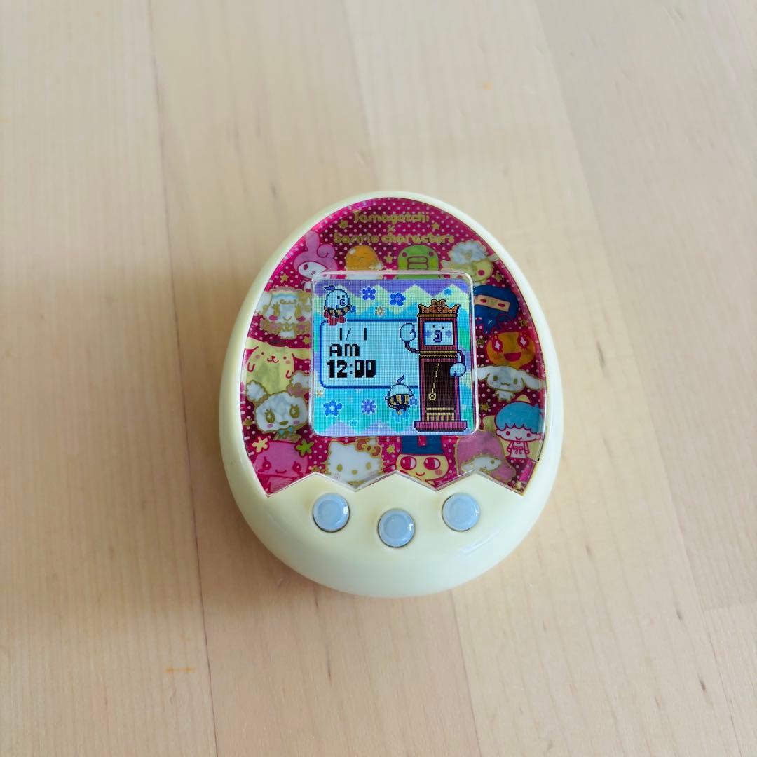 【動作確認済】Tamagotchi m!x たまごっちみくす　サンリオコラボ