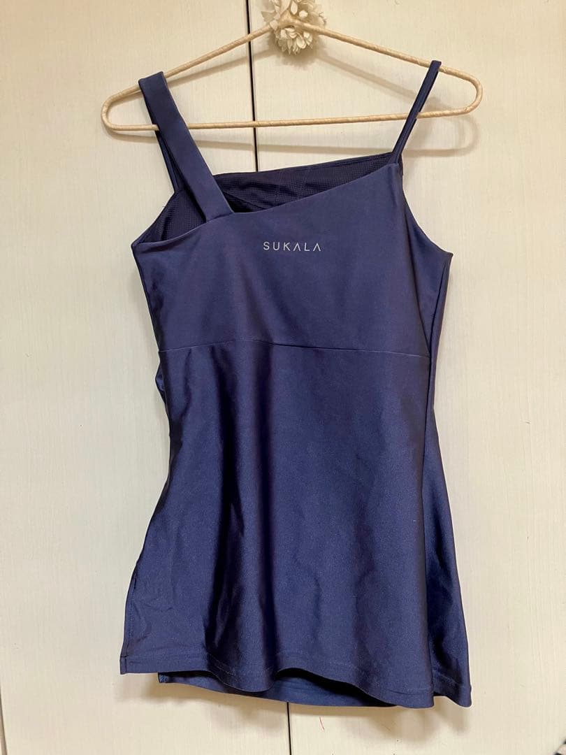 SUKALA✴︎シャインストレッチアシンメトリーチュニック M ネイビー スカーラ