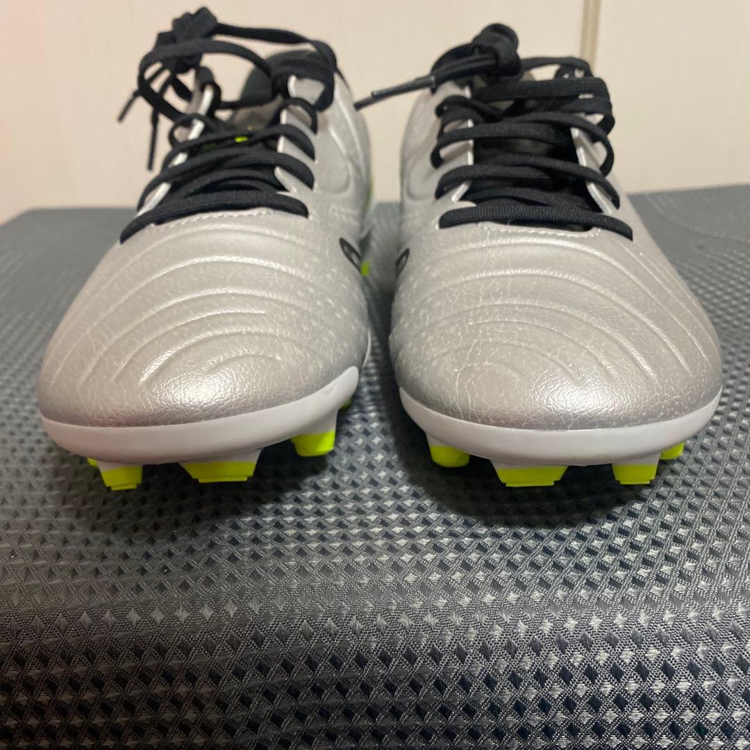 未使用 Nike Tiempo Legend 10 Academy サッカー