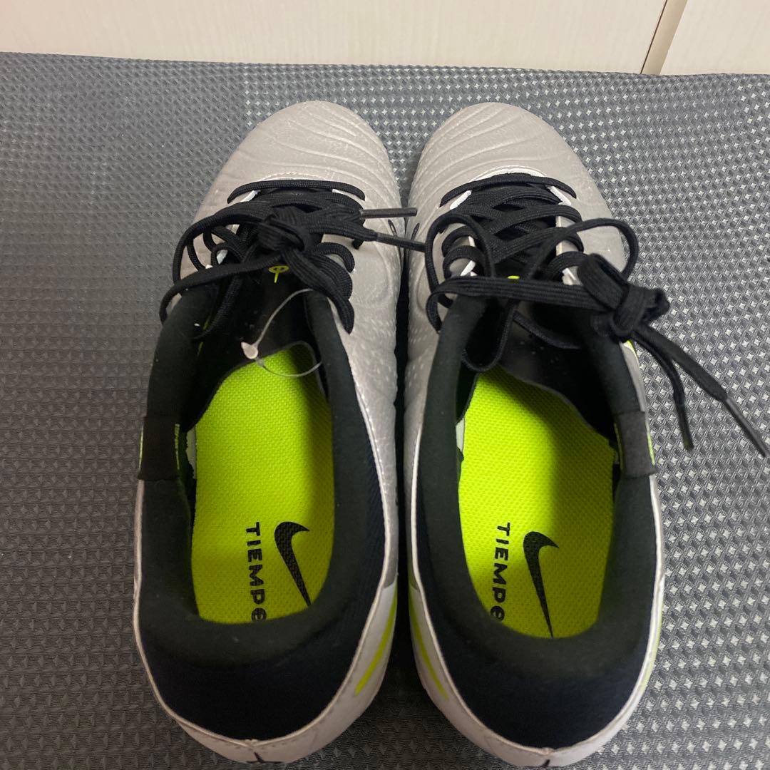 未使用 Nike Tiempo Legend 10 Academy サッカー