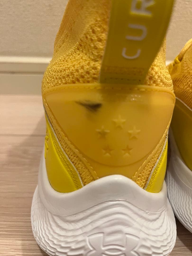 UNDER ARMOUR Curry8 カリー8 \"Butter Flow\"