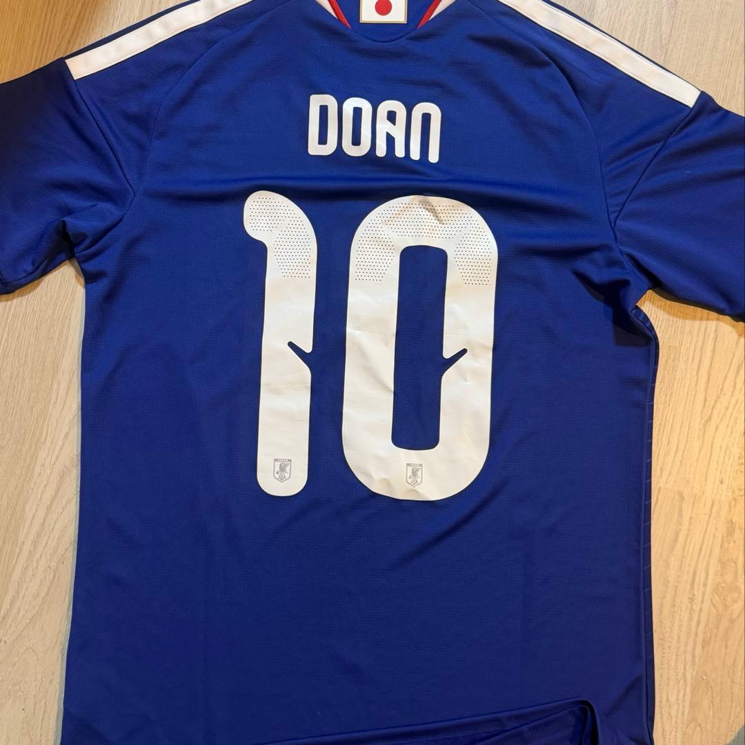【超美品】正規品　サッカー日本代表 堂安律 最新ユニフォーム DOAN #10