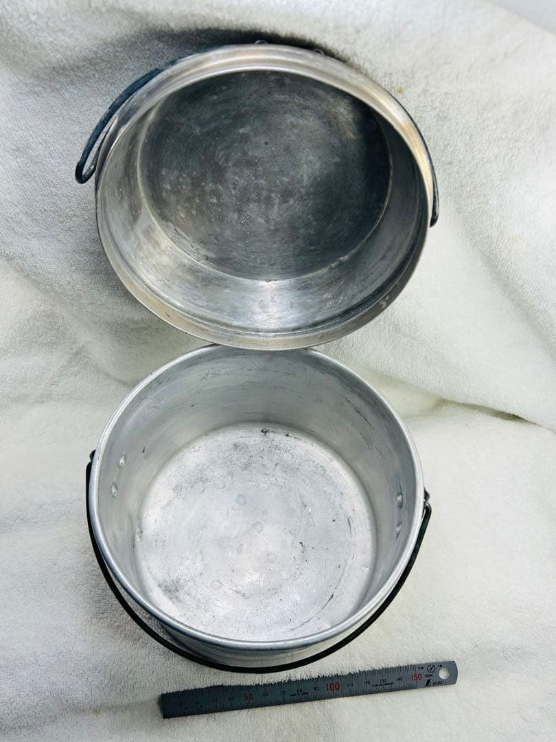 中古品　イギリスのメーカーHottonホットン社ブルドッグ　ビリー缶中型アルミ製