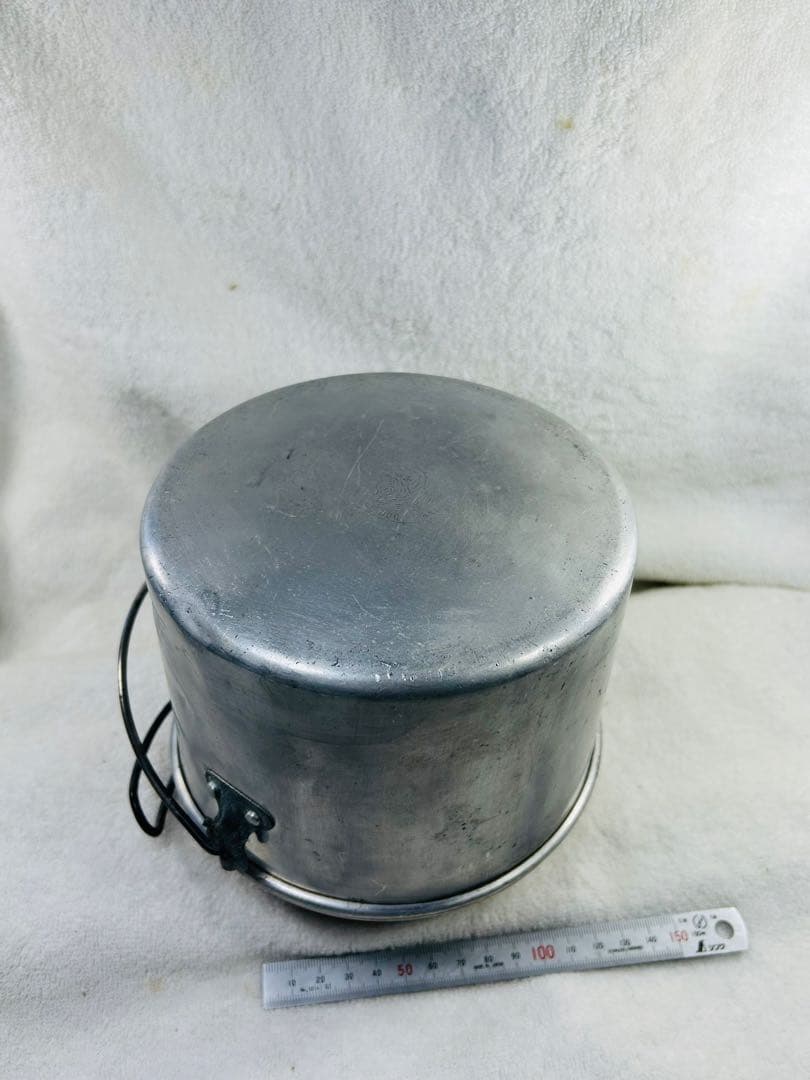 中古品　イギリスのメーカーHottonホットン社ブルドッグ　ビリー缶中型アルミ製