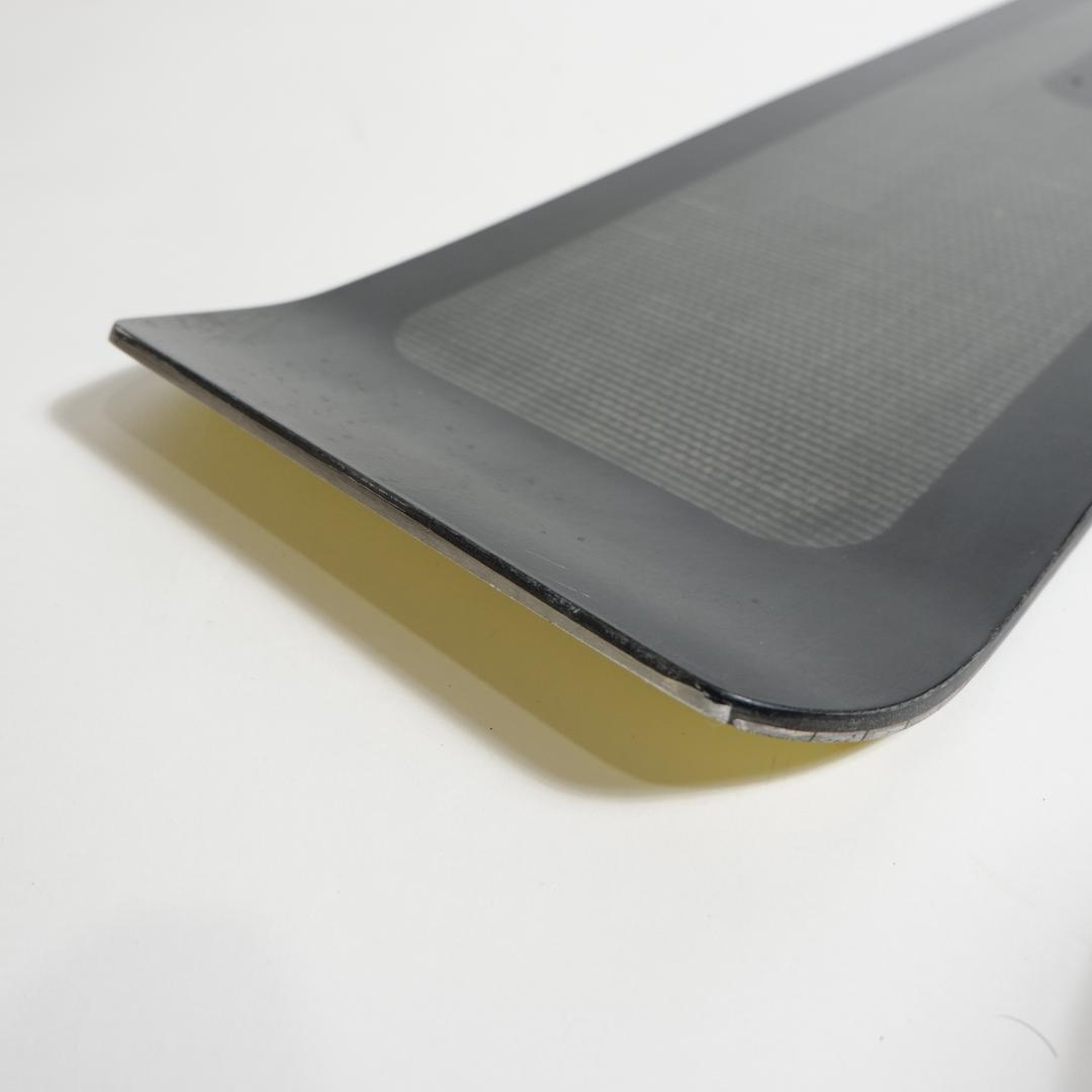 メーカー不明 テストスノーボード 非売品？ カーボン調 旧型ボード