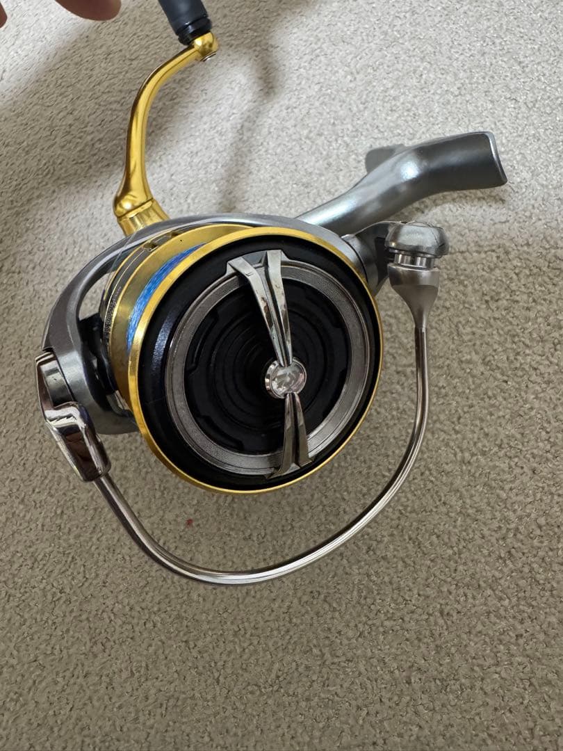 Daiwa FREAMS LT 4000DD-C スピニングリール