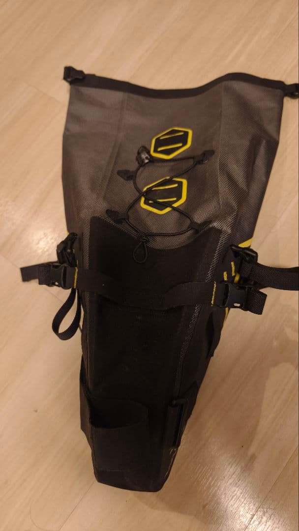 APIDURA サドルバッグ