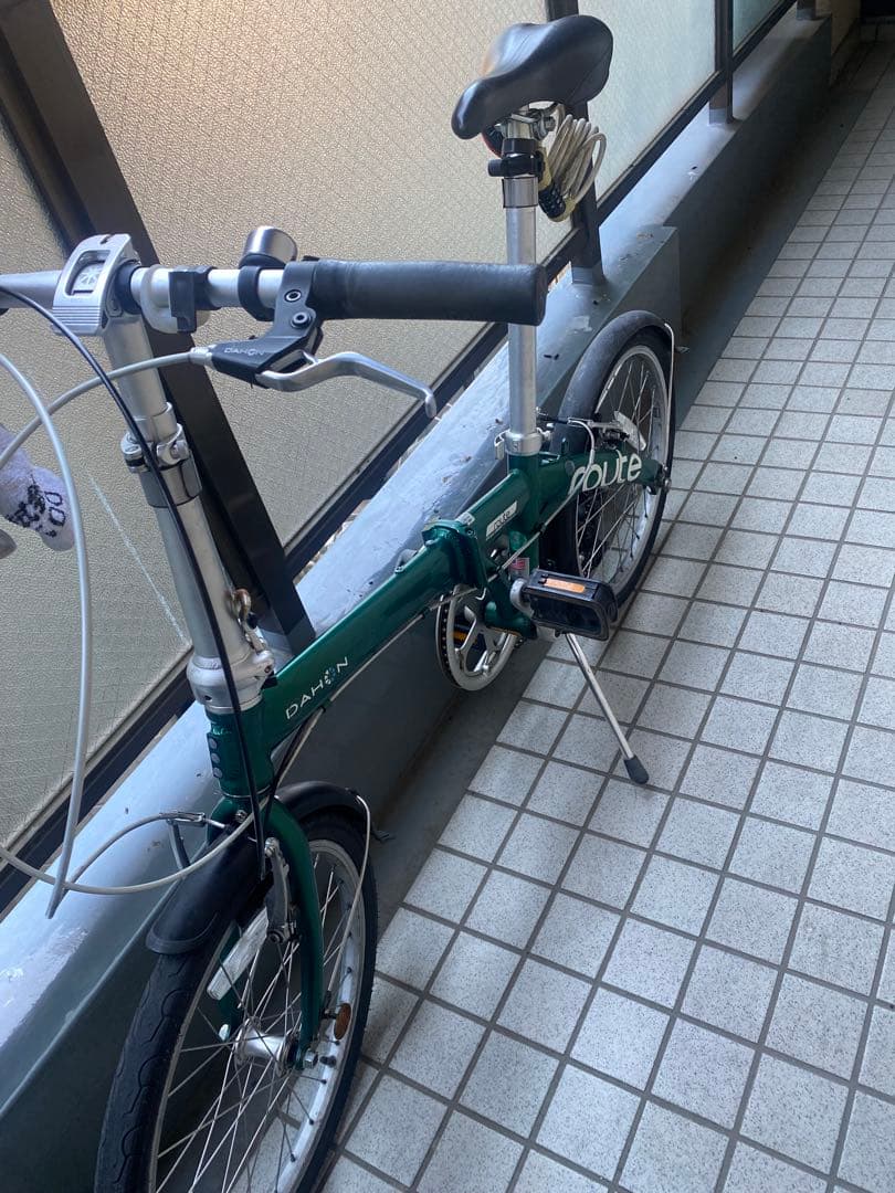 ダホン折りたたみ自転車 緑色 コンパクトデザイン