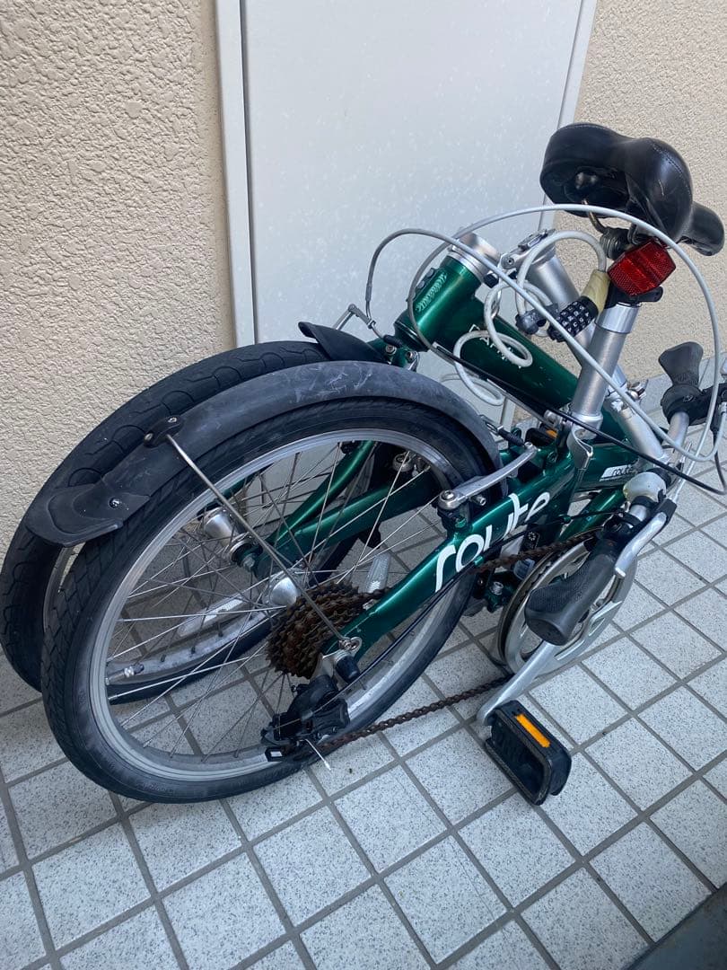 ダホン折りたたみ自転車 緑色 コンパクトデザイン