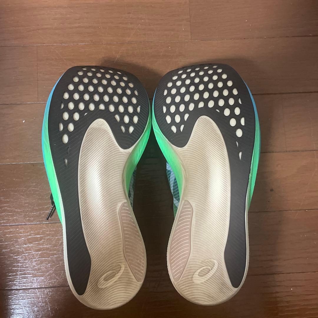 ASICS メタスピードスカイプラス　25.5cm
