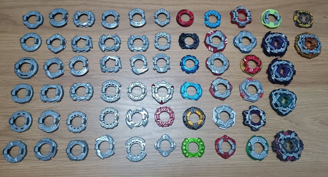 ベイブレードバースト まとめ 引退品 大量
