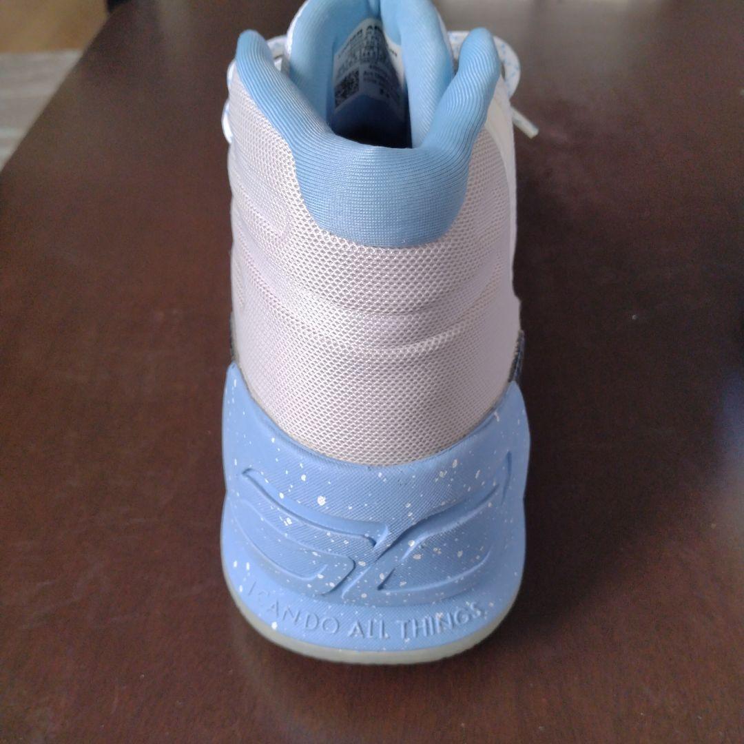 UNDER ARMOUR カリー3　Birthday海外限定モデル