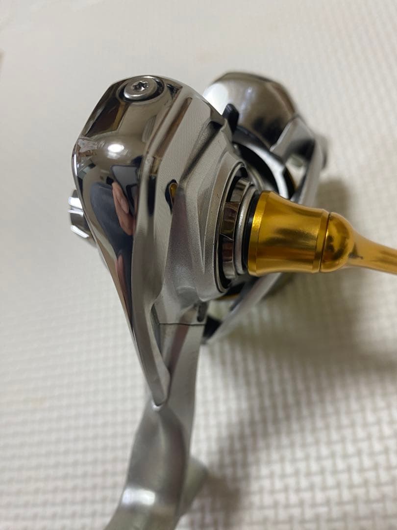 【美品】ダイワ　21 フリームス　LT 3000 -CXH