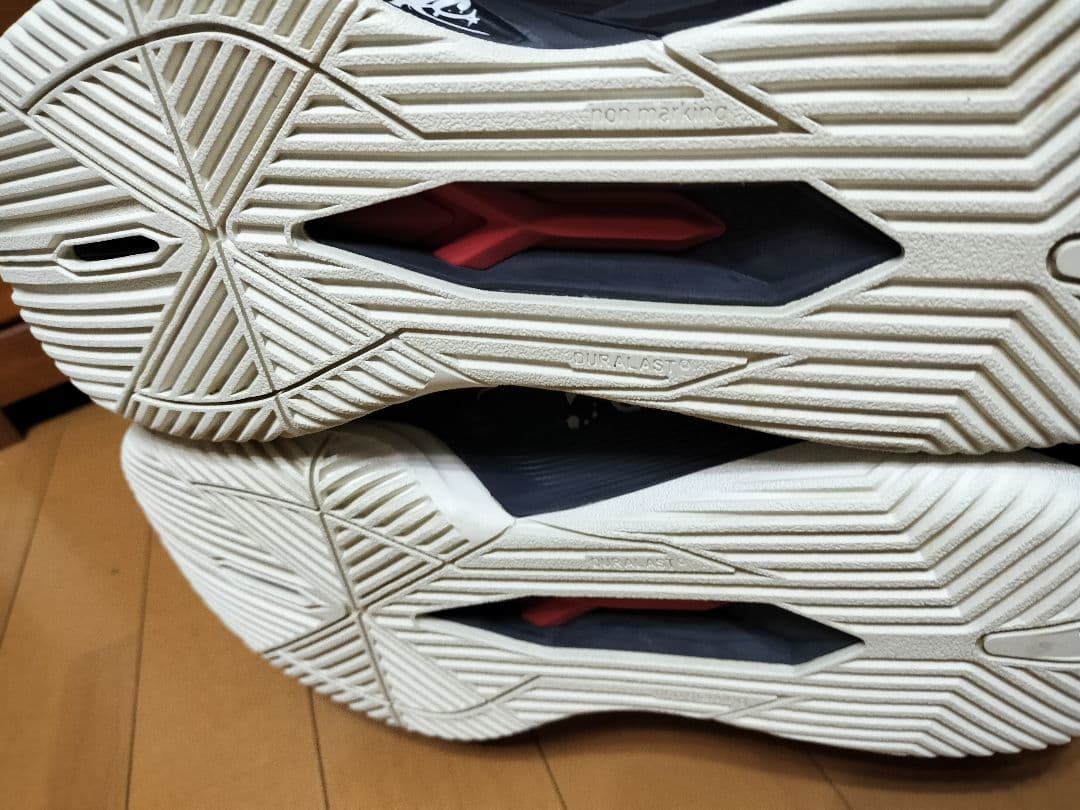限定　ラッシュプロ 4.0 NYC ウィルソン　テニスシューズ