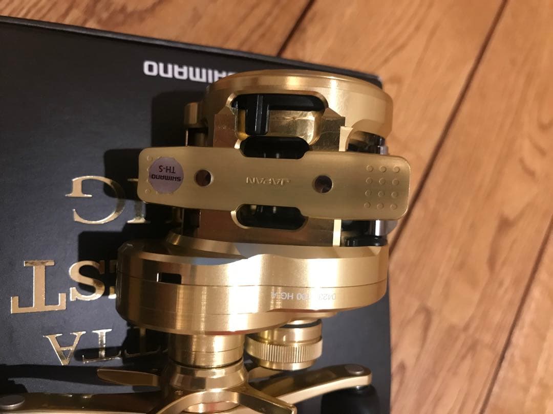 値下げ不可 未使用品 シマノ 21カルカッタコンクエスト100HG