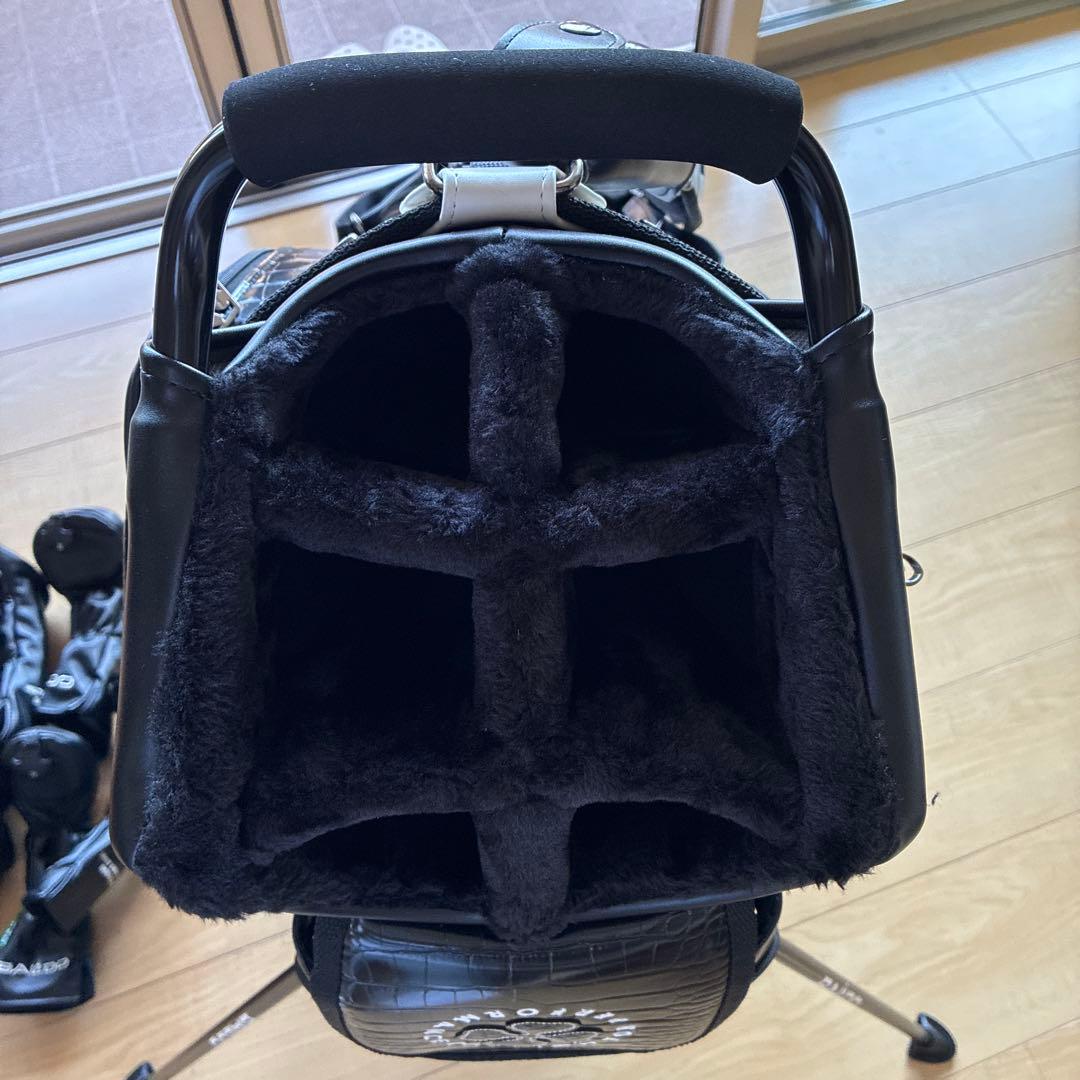バルド新作キャディバック アイアンカバーヘッドカバーセット未使用品