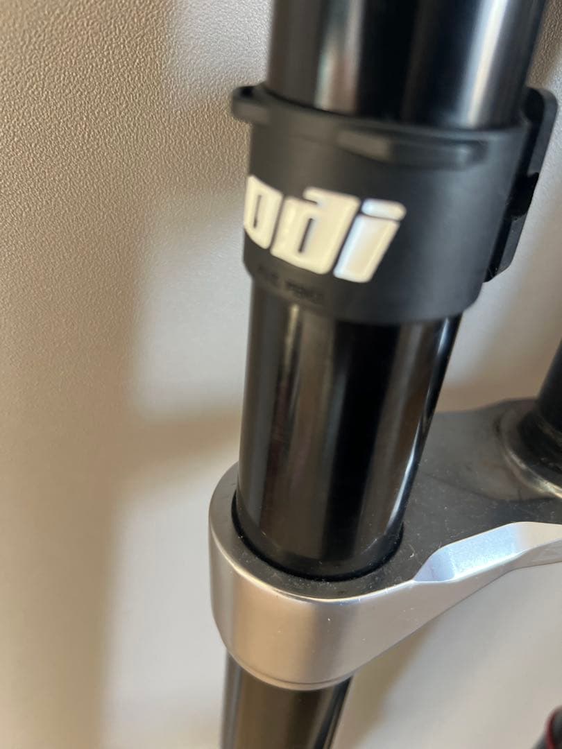 ROCK SHOX BOXXER & RENTHALハンドル、ステム