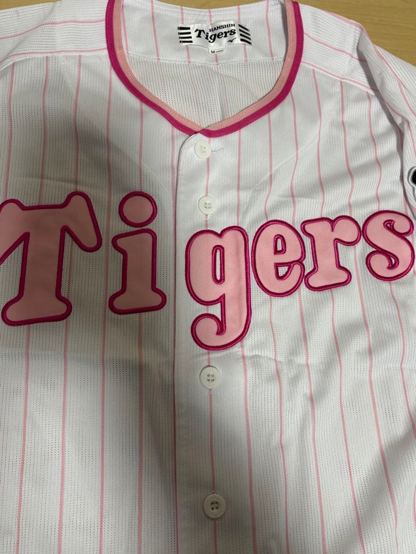 阪神タイガース ピンク 縦じま ユニフォーム M
