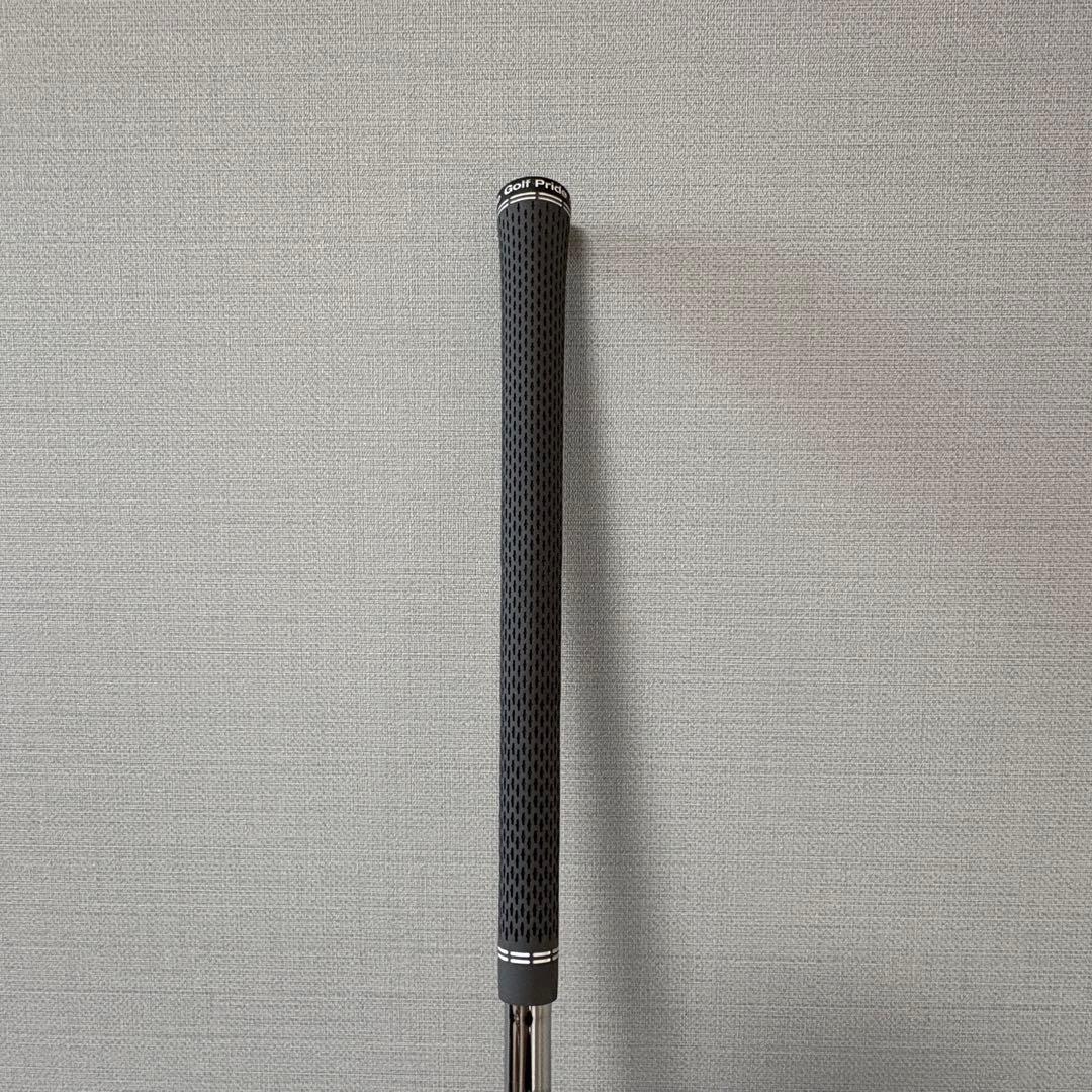 P790 2023年モデル 7番アイアン　ダイナミックゴールド　フレックスS