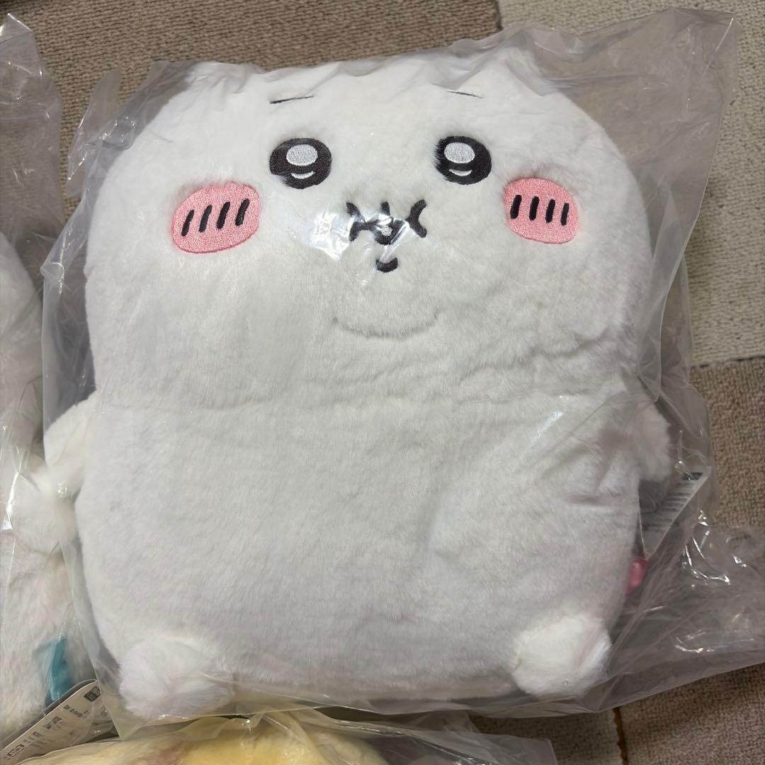 ちいかわ 重め！ ぼっちゃり 抱っこぬいぐるみ うさぎ ハチワレ お顔厳選