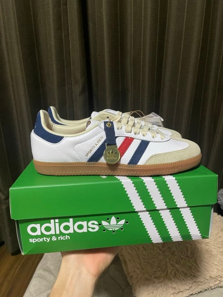 adidas sporty & rich シューズ