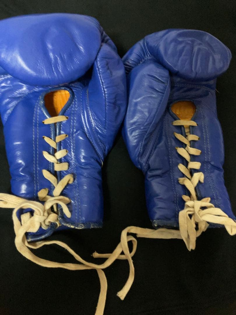 角田信朗　実使用グローブ&バンテージ　直筆サイン入り