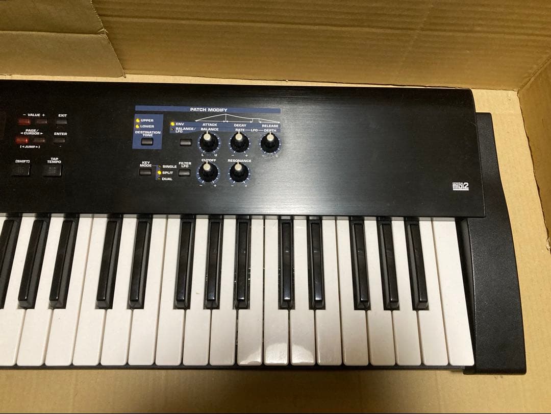 Roland JUNO-D Limited Edition シンセサイザー